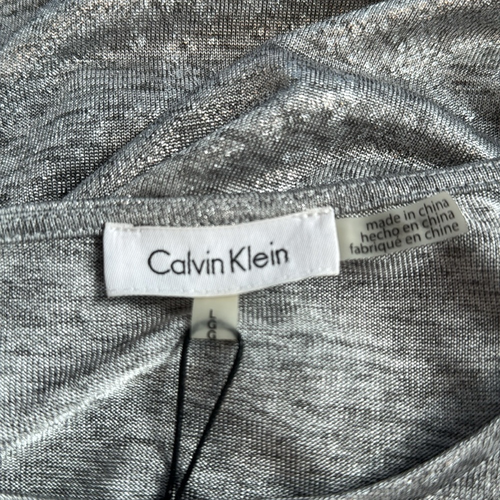 Calvin Klein Women’s Sleeveless Silver Metallic Top, buttons on shoulders size L - Picture 6 of 8